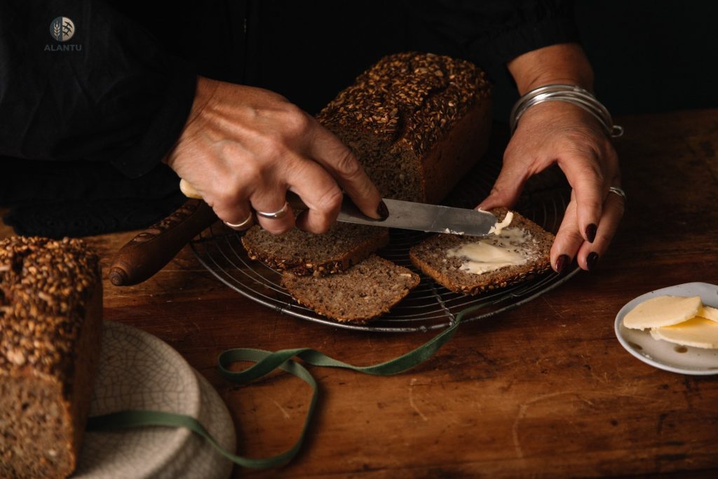 alantu danish rugbrod bakery lifestyle serving.jpg