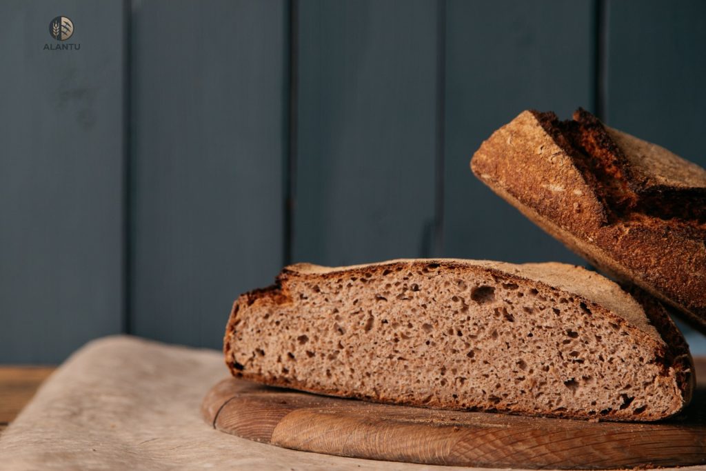 alantu wholemeal barber wheat sourdough slice detail.jpg